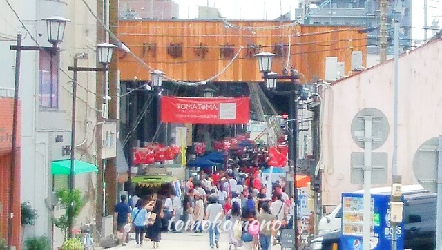 円頓寺商店街　トマト祭り